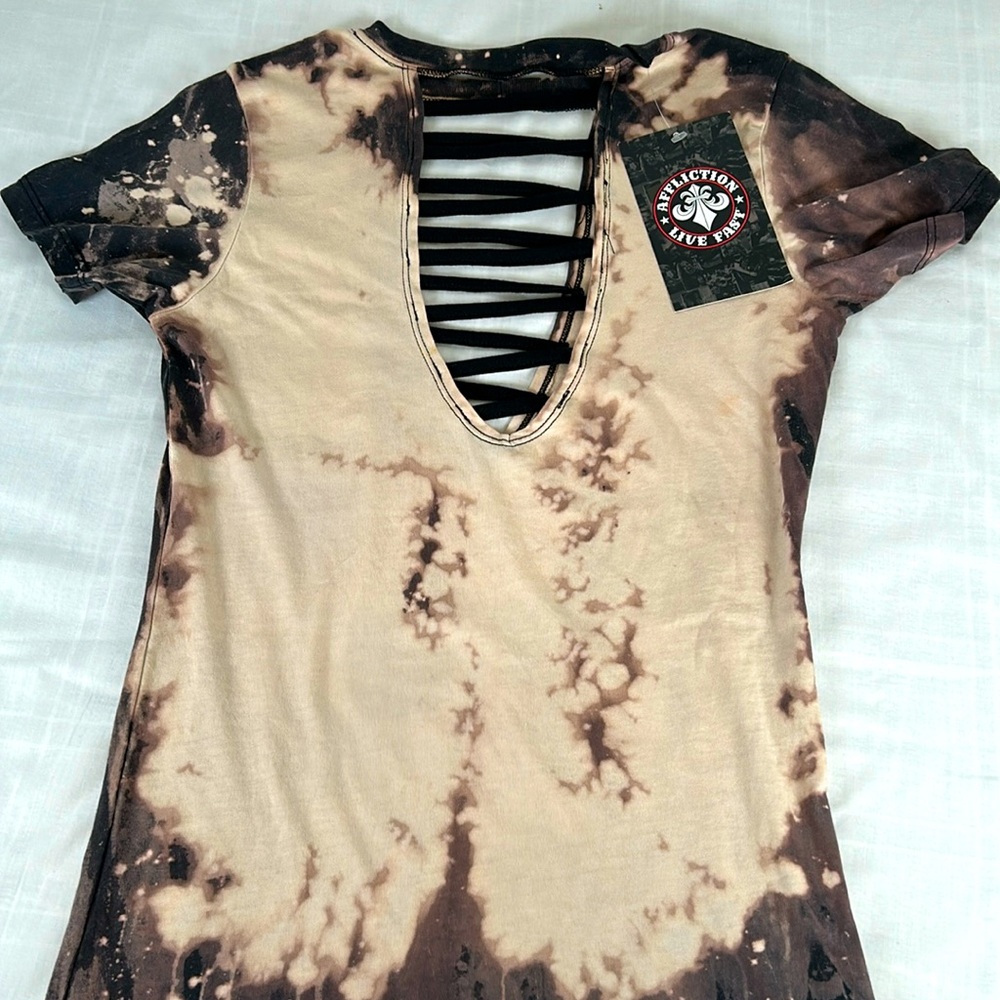 AFFLICTION NWT women’s S tie die t-shirt punk short sleeve